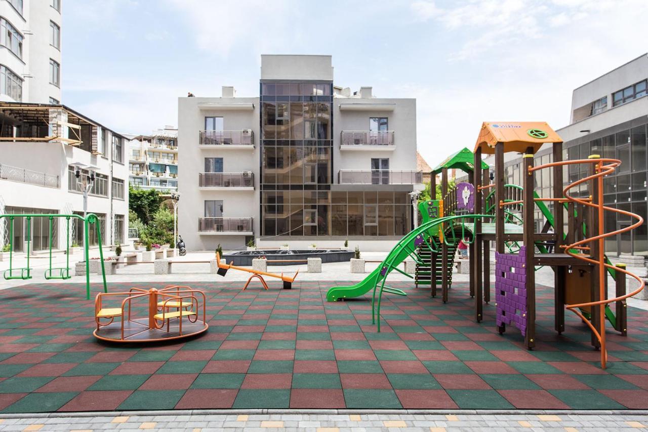 Gagarin Plaza Apartment 70 Square Metres On 12Th Floor Odesa Exterior photo